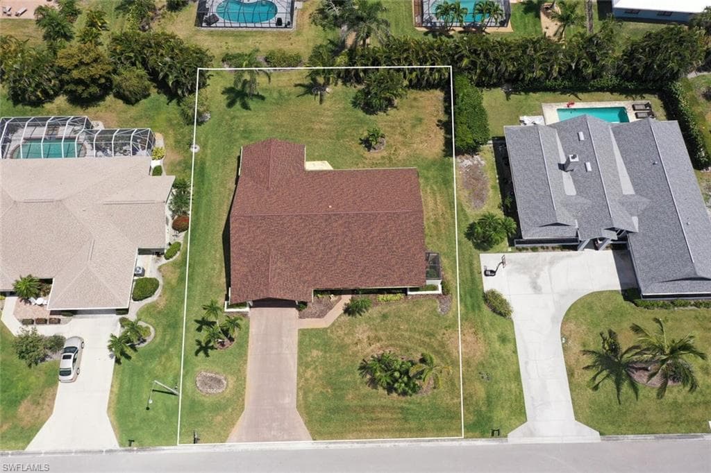 2204 Regal Way, Naples