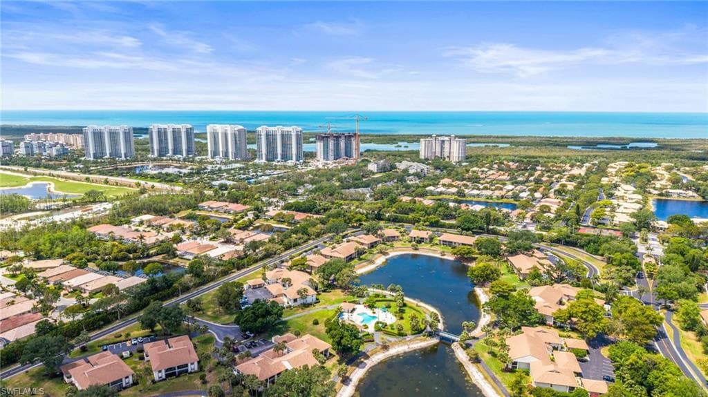 517 Lake Louise Cir #101, Naples