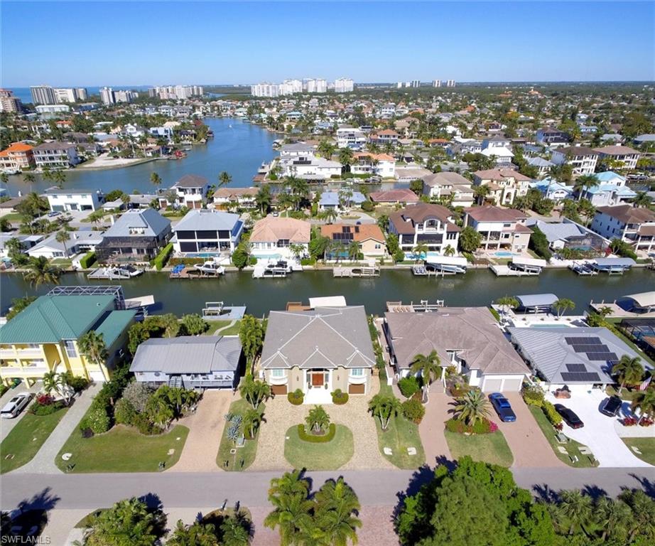 367 Lagoon Ave - Photo 4